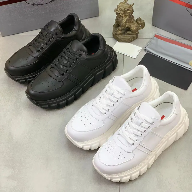 Luxury designer platform elevation Dad Shoes Black men's casual sports running shoes lace-up leather small white shoes Flat Travel training shoes High quality