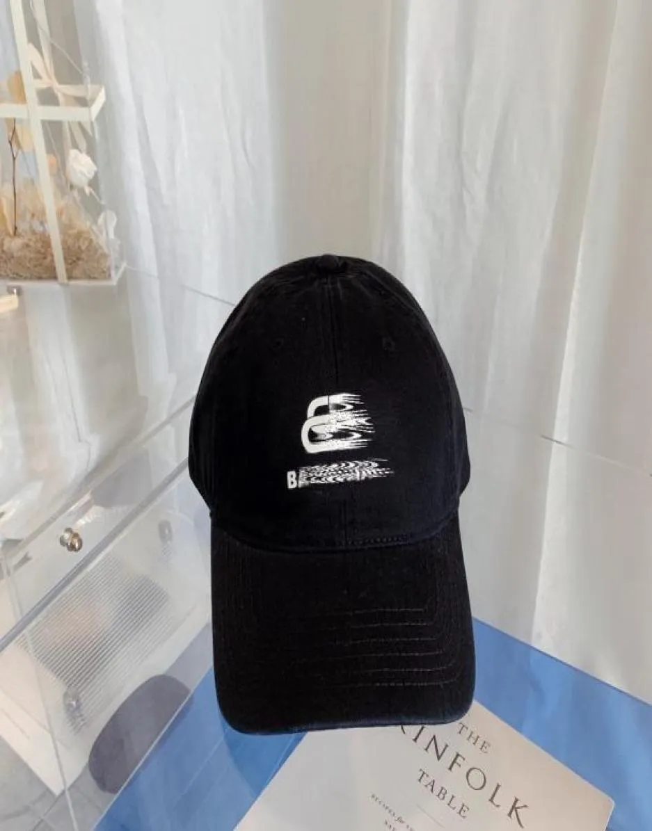 Casquettes de créateurs de mode pour hommes lettre imprimée tissu de haute qualité hommes snapbacks dôme casquette de baseball décontractée expédition rapide 7268131