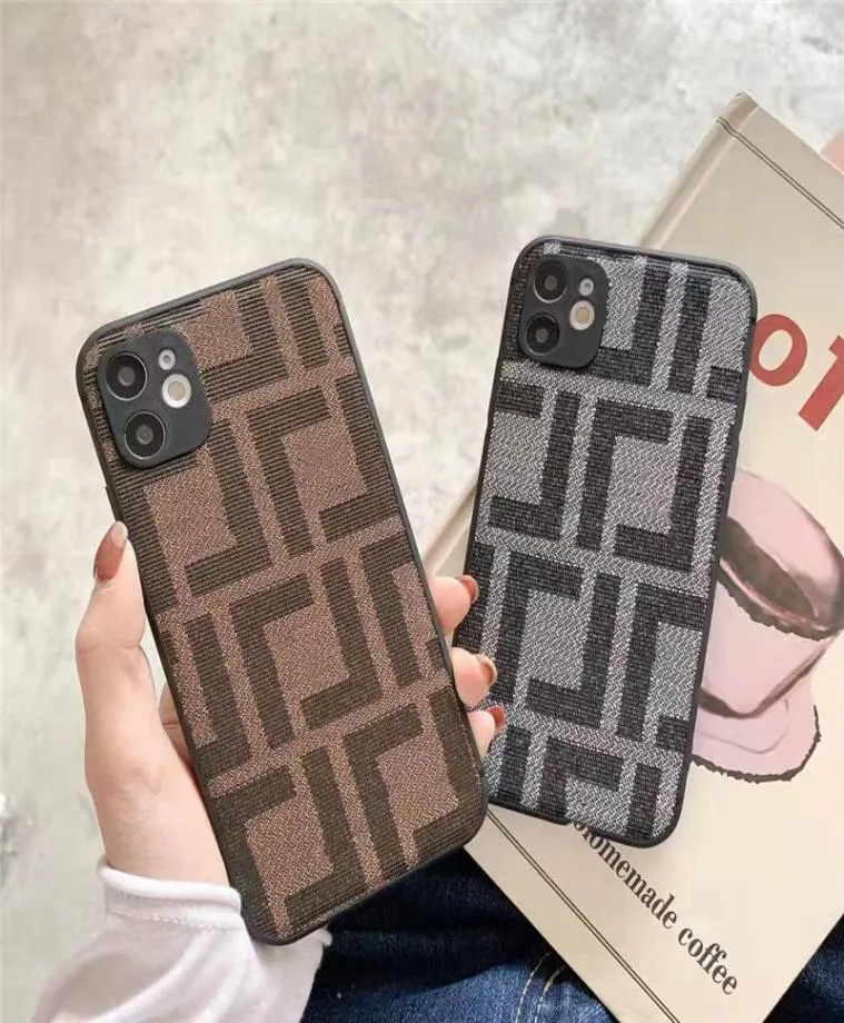 Fashion Cloth Telefon Case na iPhone 14 13 Pro Max 12Pro 11pro Max 7 8 Plus XSMAX XR X Odporny na brud F Brown Designer Classic Luksu1670953