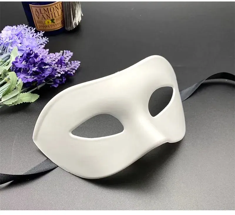 Party Masks for Men Halloween Half Face Retro Handsome Mask for Masquerade Ball C70816H