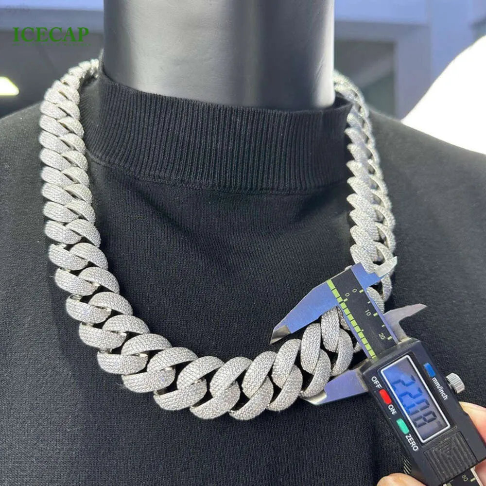 2023 Latest Design Fine Jewelry Hiphop Style 925 Sterling Silver Vvs Moissanite Necklace 22mm Iced Out Cuban Link Chain for Men