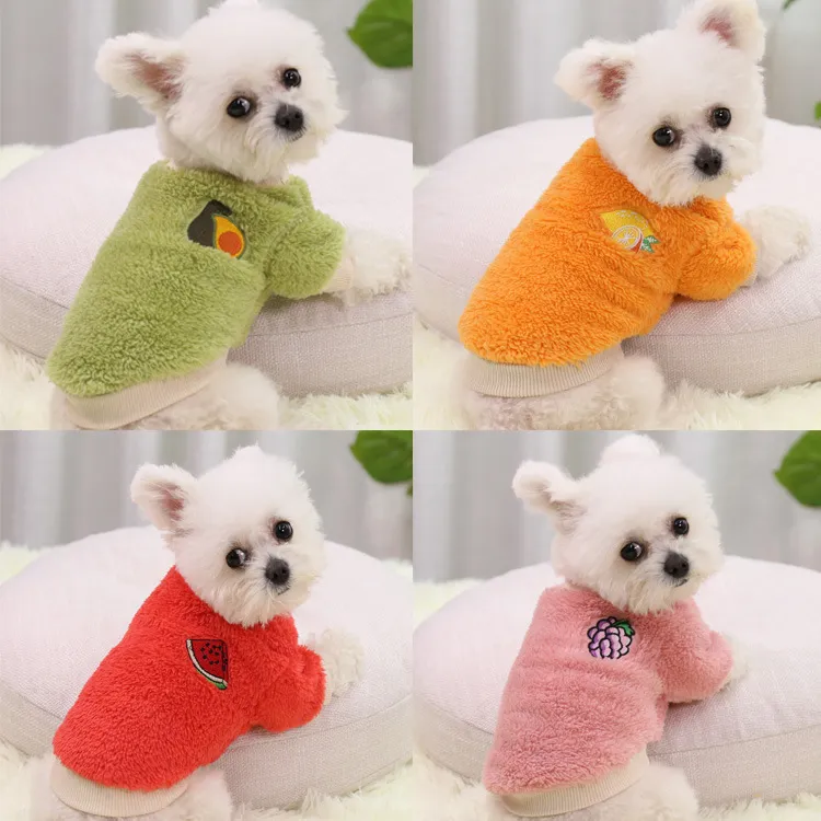 Camada de cão de casaco de inverno suéter de colete de colete com 2 pernas Luxurys Designers Plow Pet Supply Clothing for Puppy Knitting Sweetshirts Casaco