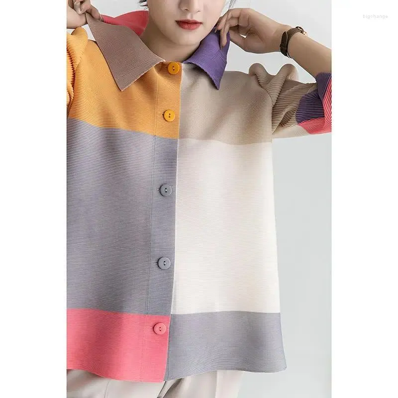 Women's Blouses Miyake Pleated Color-blocking Cardigan Jacket Fashion Korean Style Single-breasted Loose Large Size Slim Shirt