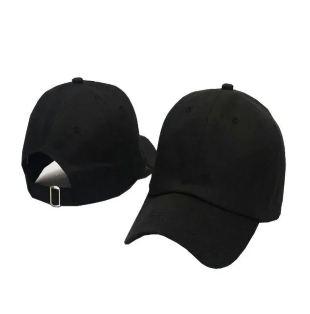 Ingen logotiketikett Mens Womens Baseball Cap Designer Hat Fitted Caps Street Casquette Unisex Justerbar kupol med skuggande mode vuxen4776695