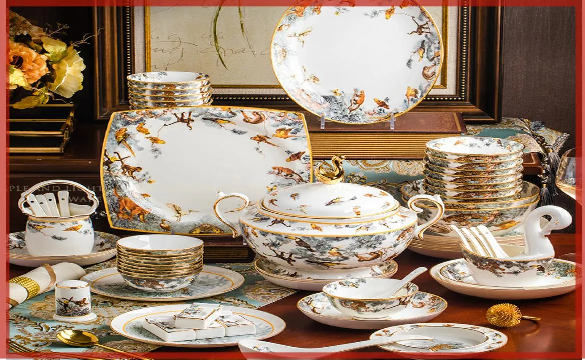 Jungle Dieren Patroon Servies Sets Keramiek 80 Stuks Luxe Europese Porselein Dinerborden Gerechten Set Soeppan Kommen Lepels4299067