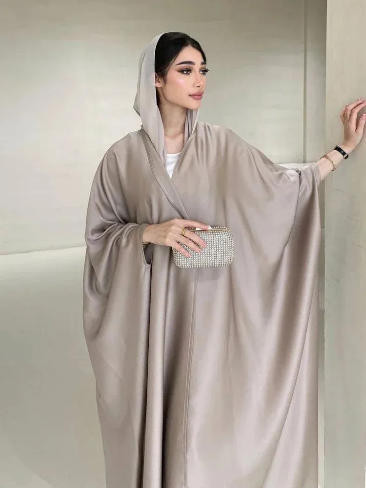 女性のためのエスニック服モロッコパーティードレスアバヤシルキーサテンカフタンドバイイスラム教徒ドレスeid kaftan woman夕方の長いヴェスティドスアバヤスローブ231208