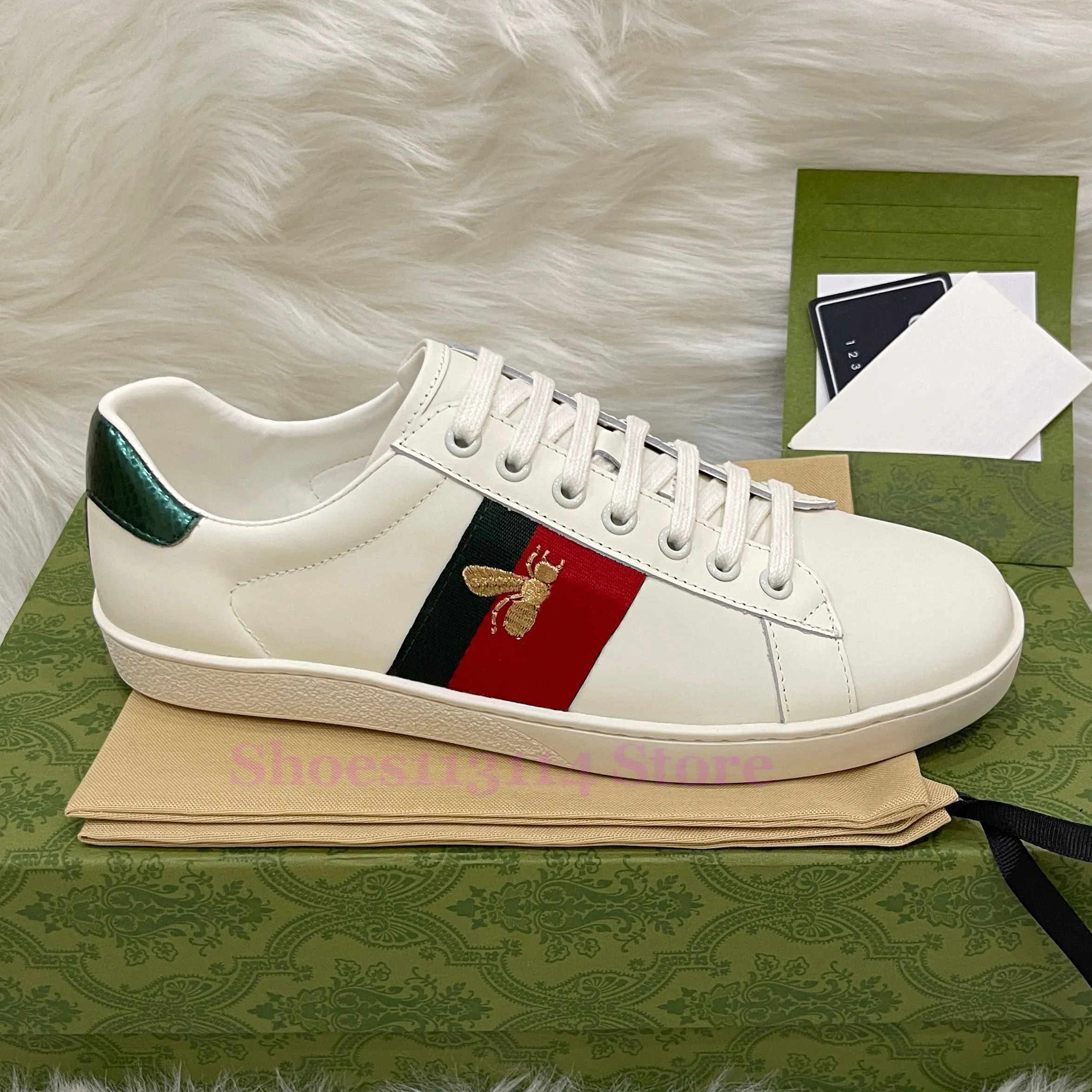 Designer sneakers luxury shoes distressed womens mens bee snake tiger white gold green red stripe low-top fashion ladies casual ace tennis shoe men