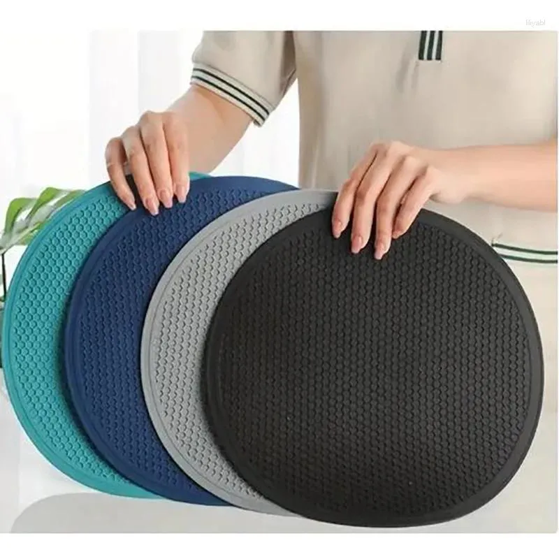 Masa paspasları 1pcs 30cm Büyük Yuvarlak Placemats Restaurant Hollow Dekorasyon Yemek Mat Anti-Yemek Hattı Biftek Plakası Petek Ped