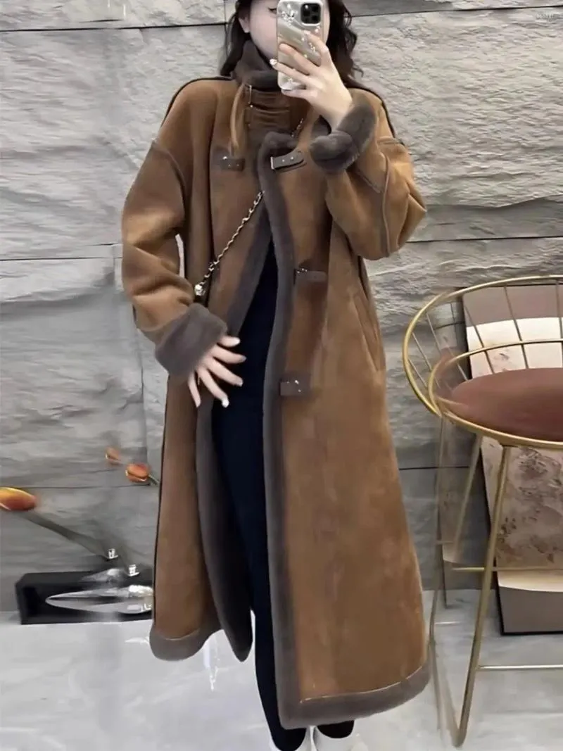 Frauen Pelz Koreanische Mode Stehen Kragen Faux Mantel Für Frauen Mit Lamm Wolle Futter 2023 Ankunft Winter Jacke