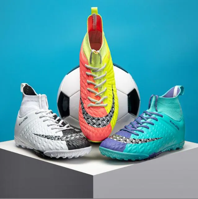 Yeni Gençlik Yetişkin Yüksek Üst Futbol Boot TF/AG Açık Hava Anti Slip Dayanıklı Hafif Futbol Ayakkabı Profesyonel Eğitim Sneaker