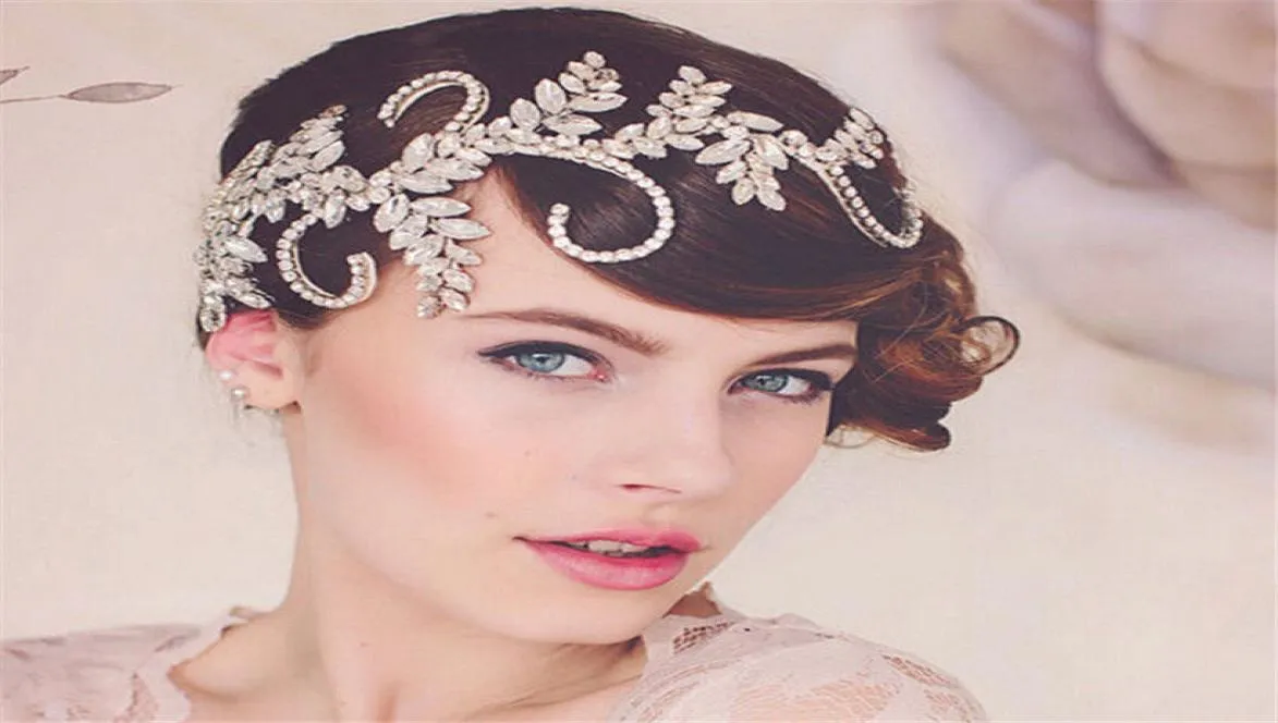 Vintage Düğün Gelin Kafa Bandı Rhinestone Tepe Saç Bandı Kristal Taç Tiaras Takı Gümüş Büyüleyici Saç Aksesuarları Headpie8755250