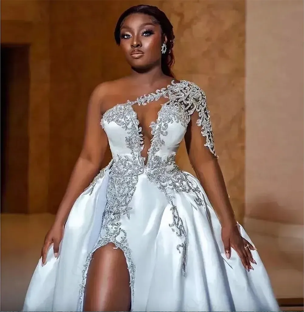 Luxury One Shoulder Satin A Line Wedding Dresses With Sweep Train Beading Lace Side High Slit Sexy Vestidos De Novia African Long Sleeve Bridal Gowns for Bride