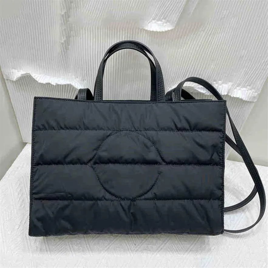 Einkaufstaschen E Totes Handtaschen Frauen Hochqualität Winter Down Handtasche vielseitige Nischen -Umhängetasche Handtasche Onnuk Small Square Tote261q