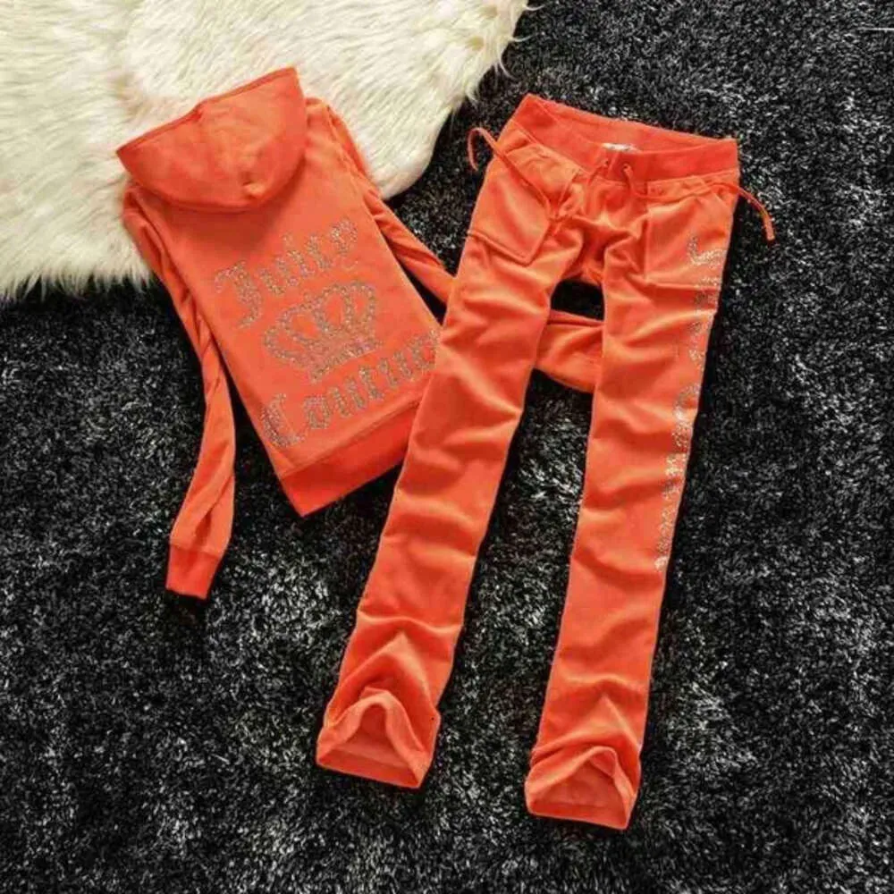 Women's Tracksuits Juicy Tracksuit Summer Brand Sewing Suit Velvet Velour Women Track Hoodies and Pants Met 555