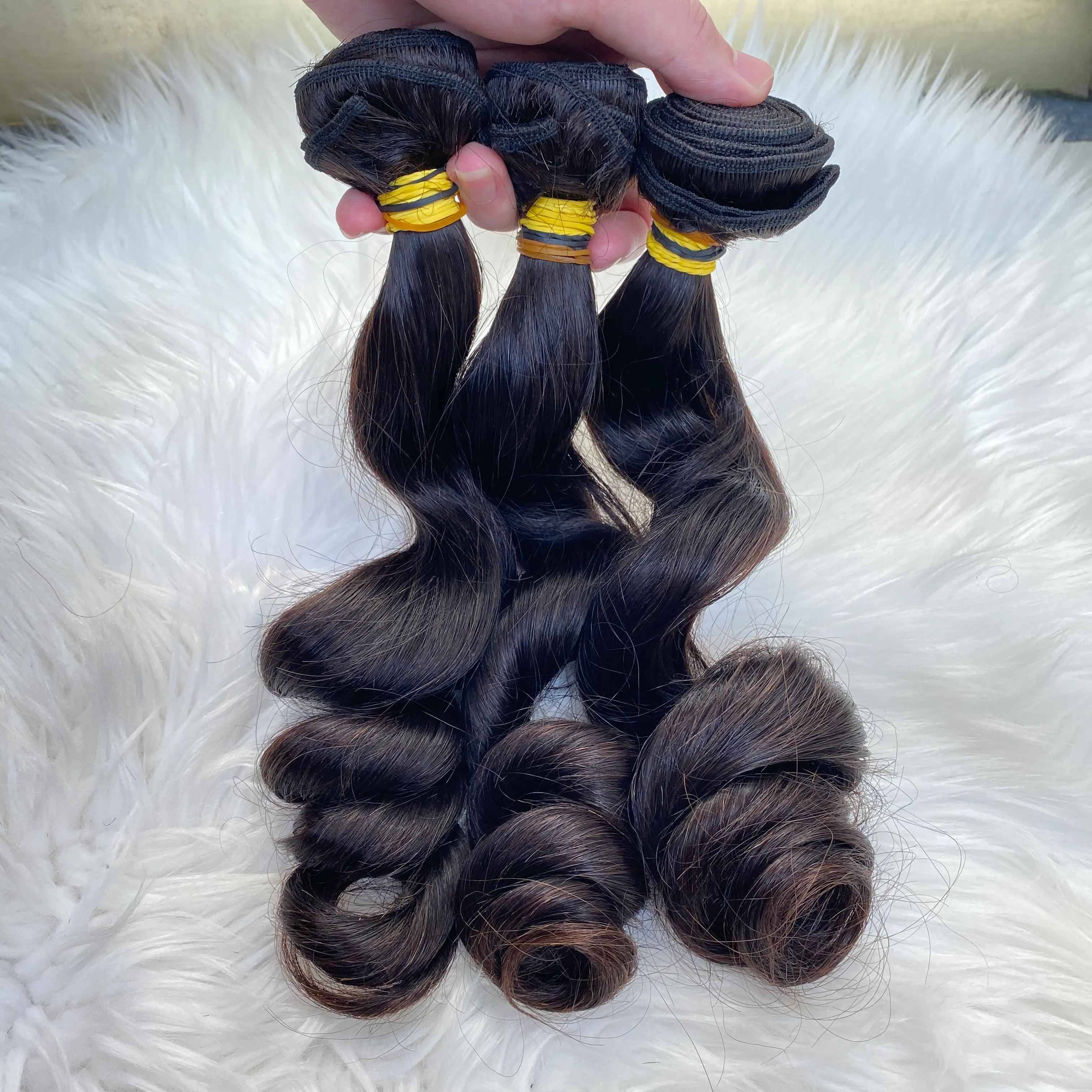 Deep Wave Human Hair Bundles, 100% Raw Cambodian, 16-20 Inches Raw Cambodian Human Hair Bundles Deep Curly – BeautyHairWorld main image 3