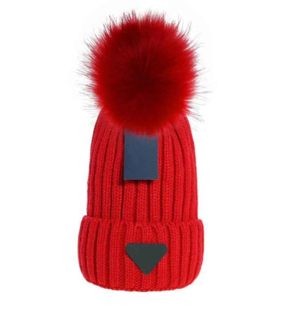 Nueva moda, gorro de invierno cálido para mujer, gorro grande con pompones de piel sintética, gorro con pompón, gorro de esquí tejido, negro, azul, blanco, rosa, pompones para niña 7679525