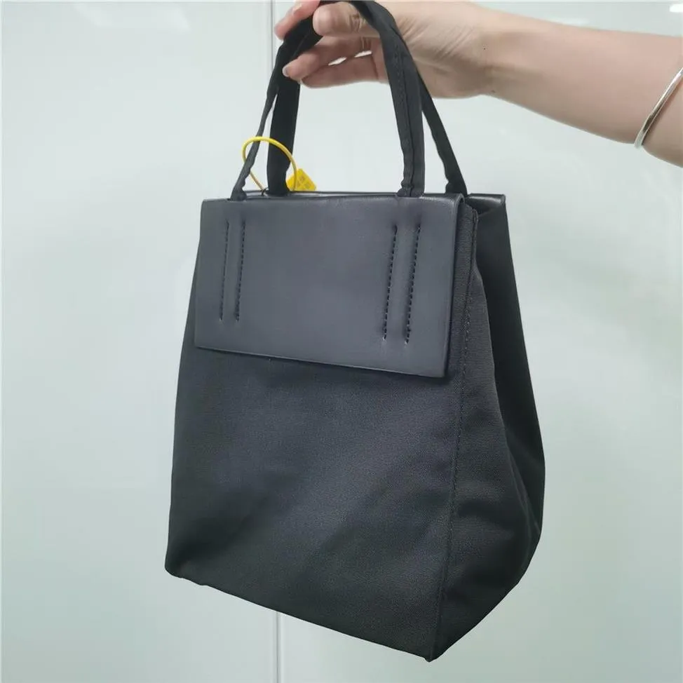 أكياس التسوق الأزياء حقائب حقيبة حقائب النسائية المطبوعة سيدات كبيرة السحاب واحد الكتف 230216304B