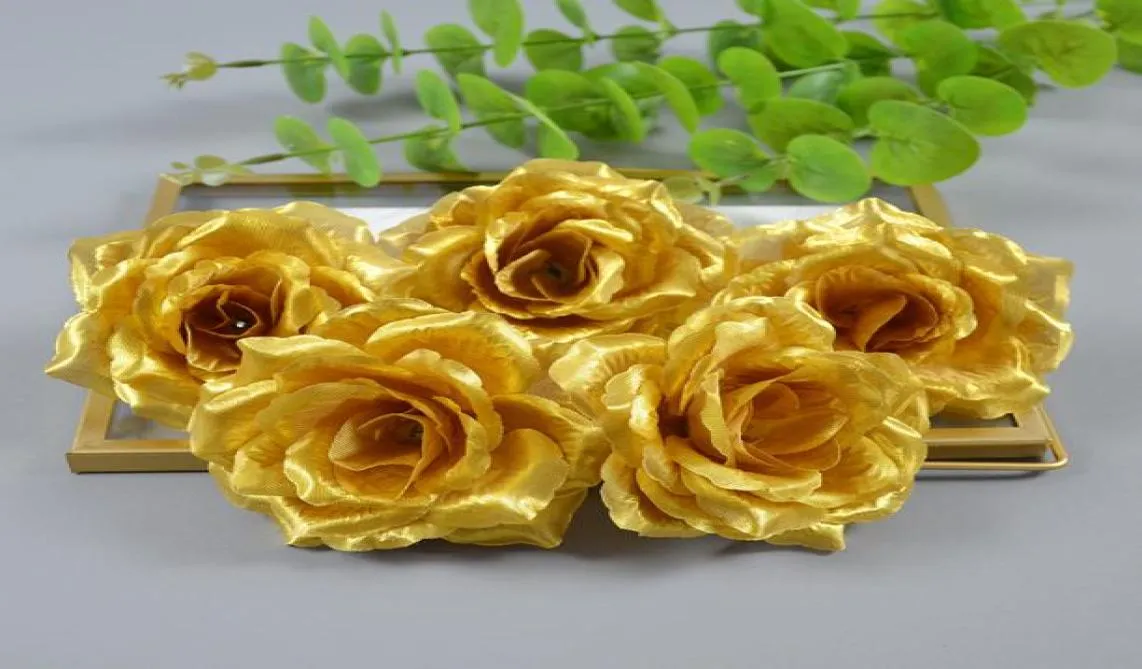 100 pz 10 cm blu fiori artificiali teste di rosa di seta decorazioni fai da te fiore di vite parete decorazione della festa nuziale fiori artificiali oro Fo2099123