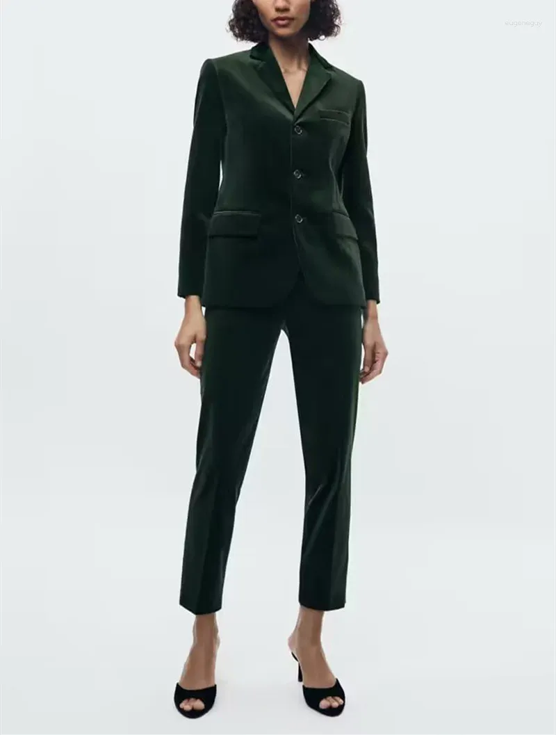 Womens Suits 2024 Spring Autumn Women Velvet Slim Fit Suit Jacket Coat Agate Green Chic Blazer Lapel Collar Long Sleeved Commuter Outerwear From 25 44 DHgate