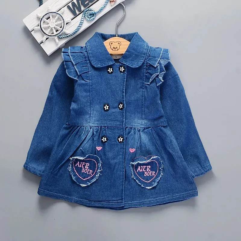 Meisjes Jurken DIIMUU Herfst Mode Baby Meisjes Kleding Denim Jurk Kraagvorm Kinderkleding Liefde Zakken Casual Baby Gewassen Tops 231211