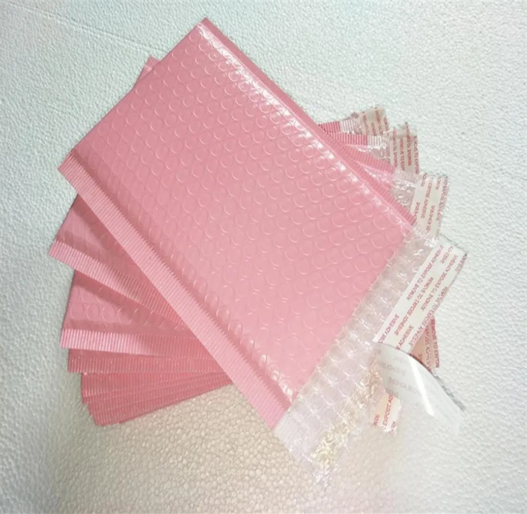 Entier 15x20 4cm 100pcs / lot Enveloppes de courrier à bulles en poly rose clair Sac d'expédition rembourré Utilisation auto-scellante pour emballage cadeau278h3488464