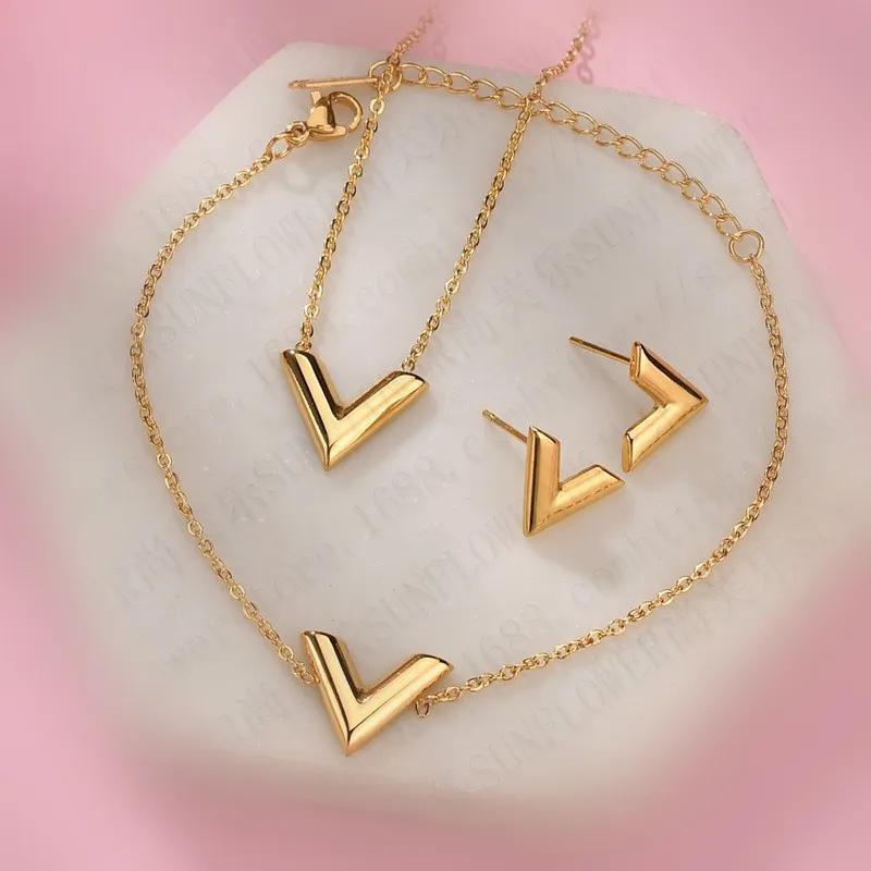 Bracelet Earrings Necklace Chains Classic Letter V Stainless Steels ...