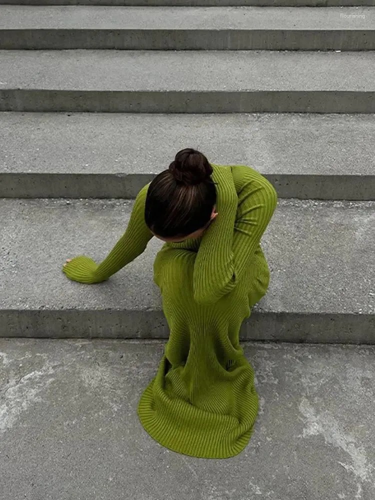 Robes décontractées Vert côtelé Femmes Tricot Maxi Robe Femme Élégante O-Cou À Manches Longues Moulante Automne Bureau Dame Robe De Trajet
