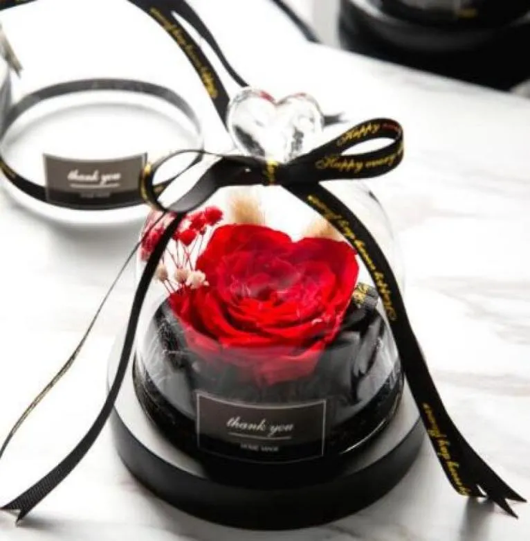 Couronnes de fleurs décoratives préservées, cadeau de saint-valentin, Rose exclusive dans un dôme de verre avec lumières éternelles, Real7063227