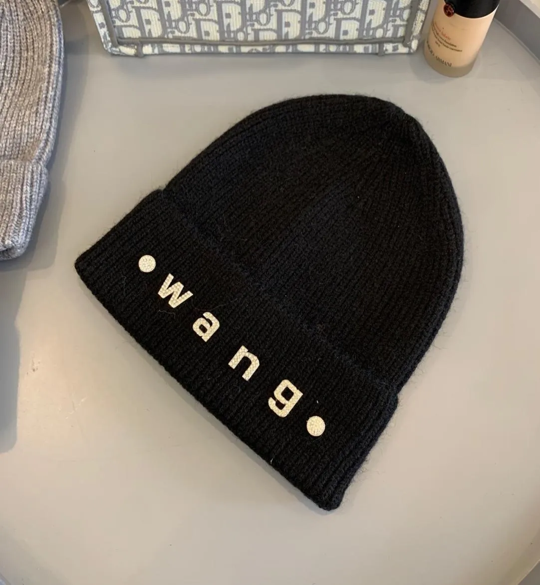 2021 designer cap dameshoedenHerfst en winter 20 nieuwe koning gebreide muts wollen muts persoonlijkheid trend veelzijdige dames039s eenvoudig let3944863