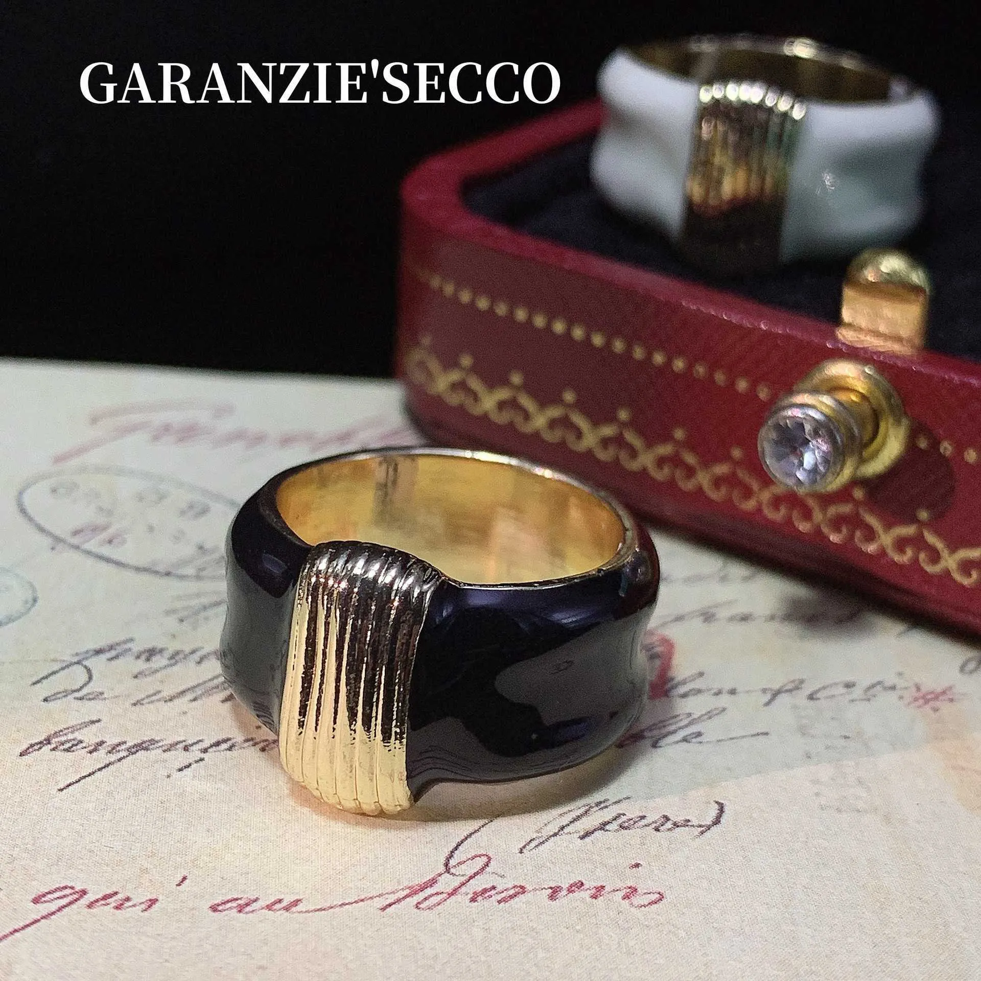 Garanzie Octagonal roundness French enamel high luxury fashionable temperament ring 231215