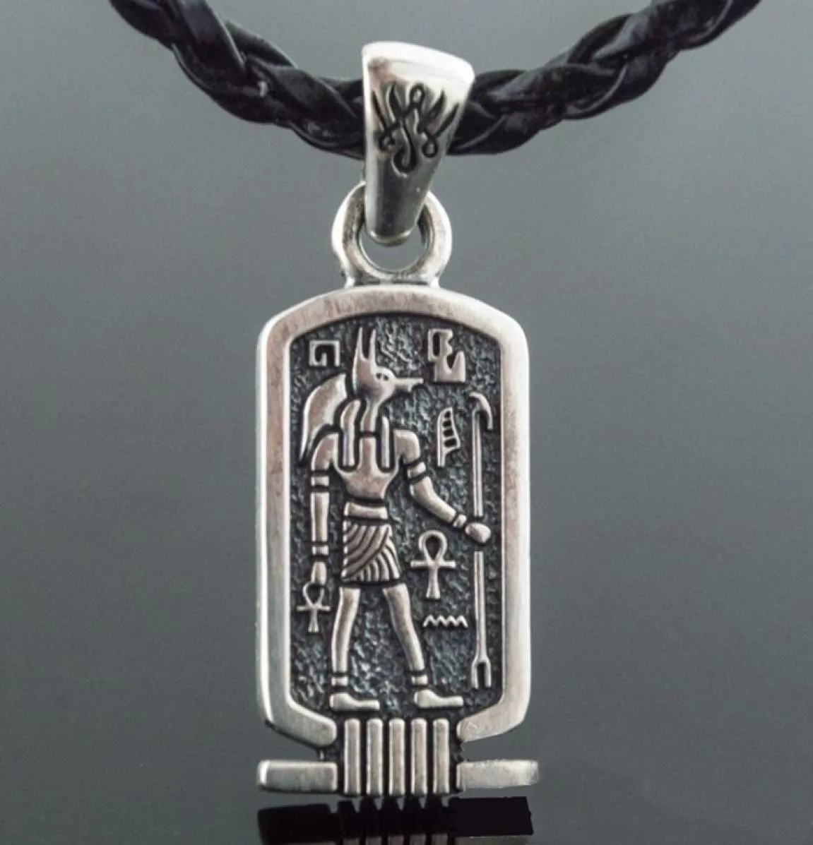 Collier pendentif Vintage mythologie égyptienne antique Anubis hiéroglyphe Punk Men039s 316L en acier inoxydable bijoux de fête cadeau 3824727