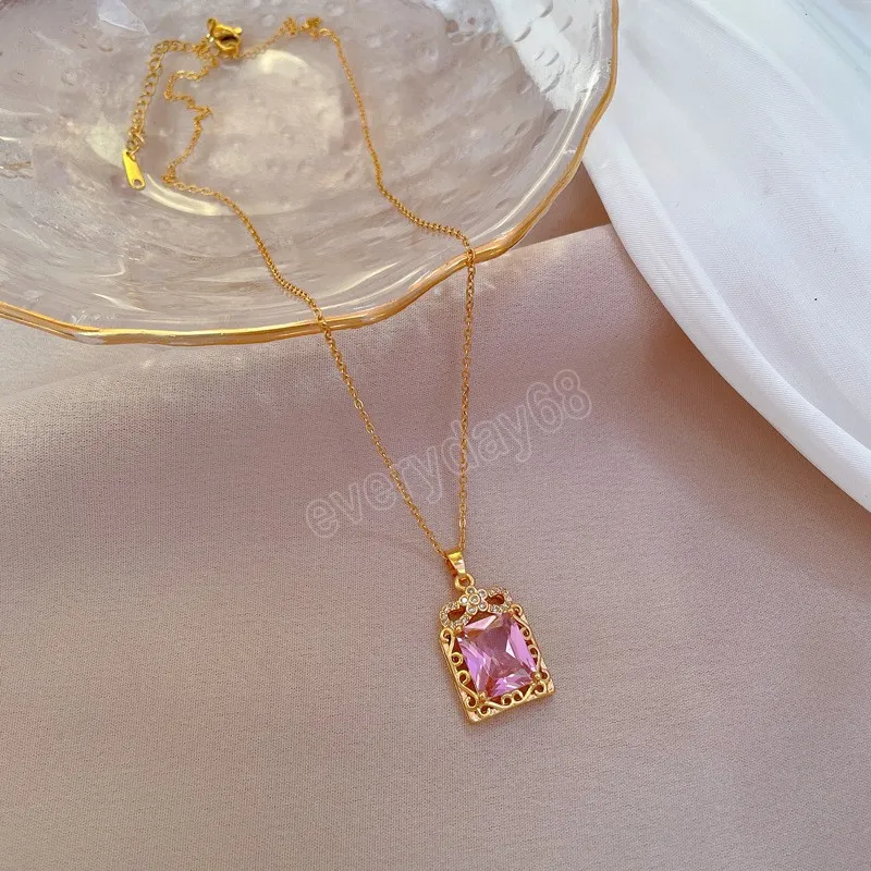 Collier de bouteille de parfum rose, breloque à la mode, exquis, princesse de rêve, amour romantique, chaîne de clavicule, pendentif, cadeau