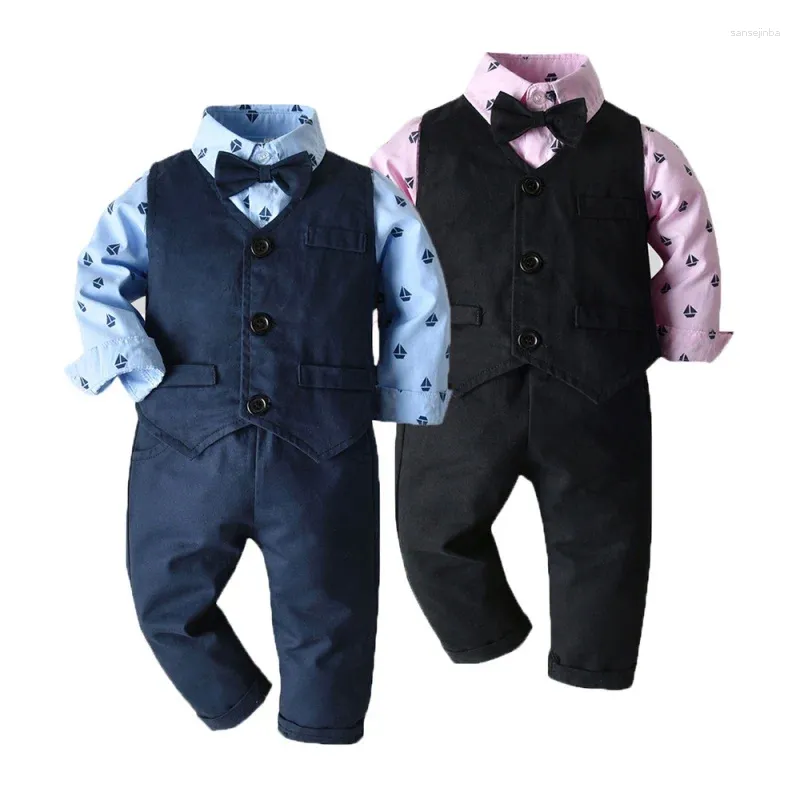 Conjuntos de ropa Camisa estampada de otoño para niños Traje de chaleco de caballero Pantalones casuales Conjunto de tres piezas Gota de una pieza