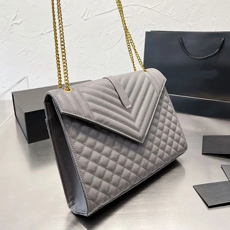 Saffiano Designer Tote Luxe Shoulder Bag With Diagonal Stripes