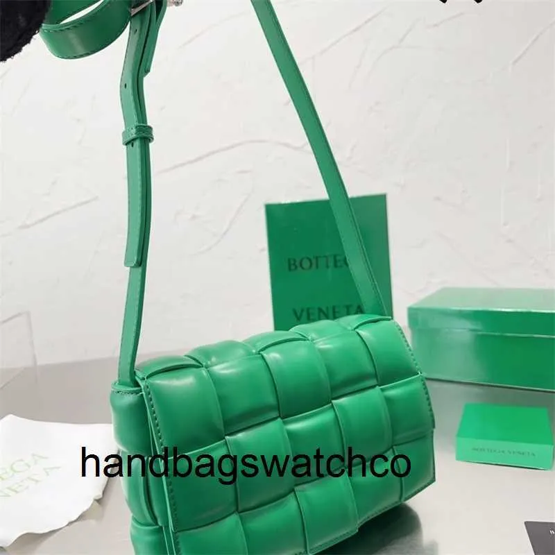 Handväska denim venetaasbottegas avancerad handvävd koreansk tecknad diy ren handgjorda mångsidiga vävda väskemiljöskydd komplett uppsättning av färdig cy