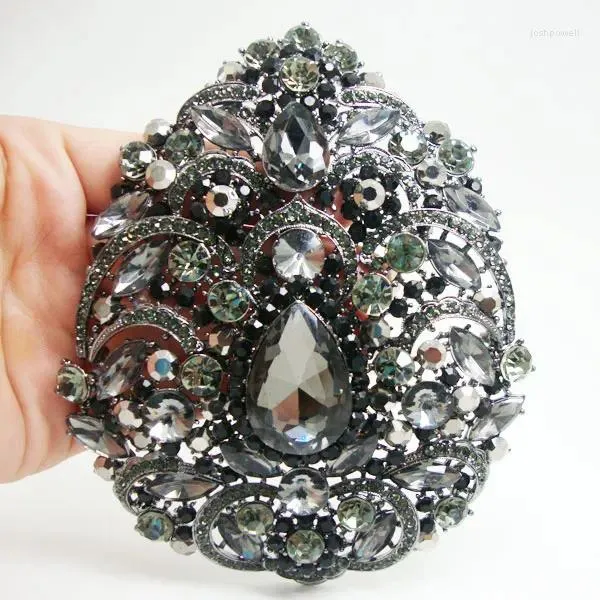 Brosches Vintage Classic Flower Drop Pendant Oval Brosch Pin Black Rhinestone Crystal