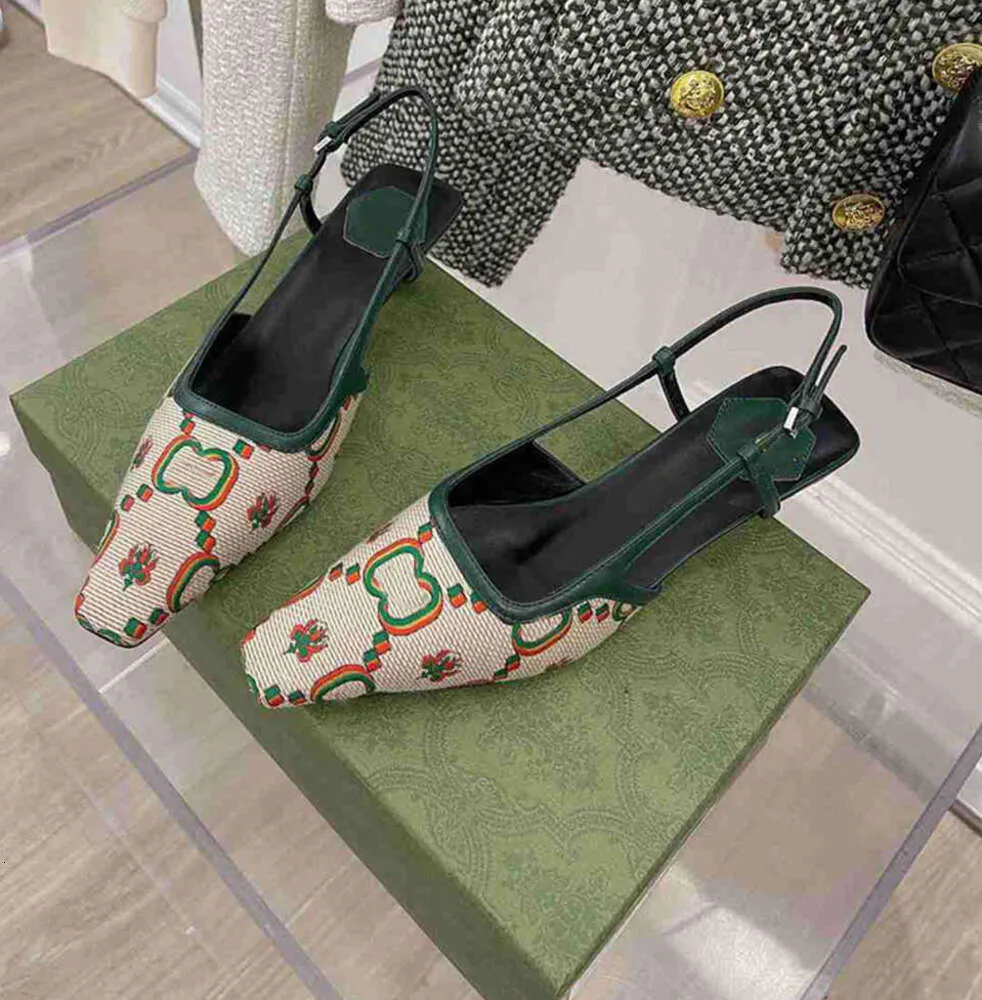 Designer Sling Back Sandals Summer Fashion Women Luxury Rhinestone Wedding Sandles Sliders High Heels 7897