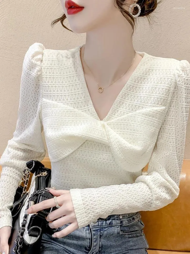 Women's Blouses European V-neck Shirt For Spring Wear 2023 French Chic Small Design Sense Niche Bubble Long Sleeved Top
