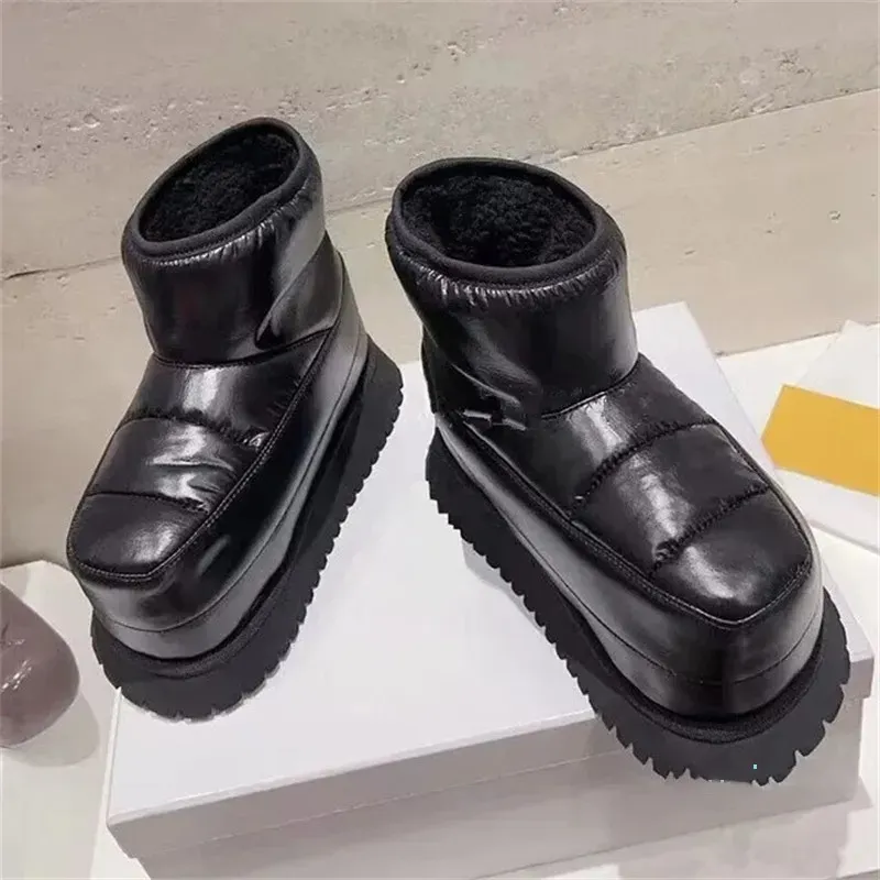 maison Women best quality 2023-Winter Round Platform Bread Boots Toe Thick Bottom Wool lining Ankle Botas Outwear Waterproof Fashion Leisure Snow Boots