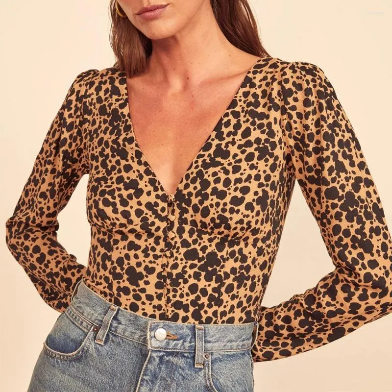 Женские блузки, топы, женская рубашка на пуговицах с длинным рукавом 2023, сексуальный топ с глубоким V-образным вырезом и леопардовым принтом, модные тонкие приталенные рубашки