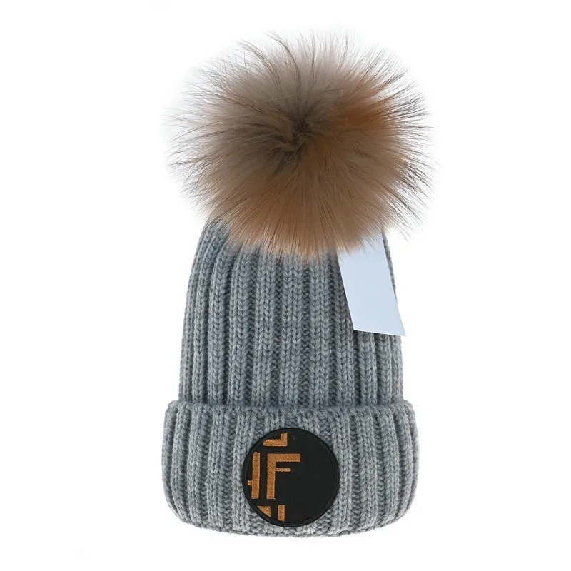 Mode Fendo Herren Winter Strickmütze Designer Beanie Damen Schädelkappen Schnee Warme Hüte Reisen Bergsteigen Kappe FD4