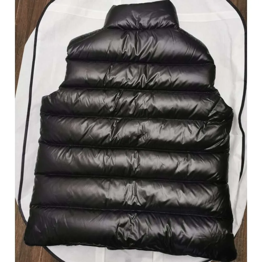 男性のベスト冬のジャケットデザイナーパフのベストフード付きメンズチョッキユニセックスカップ
