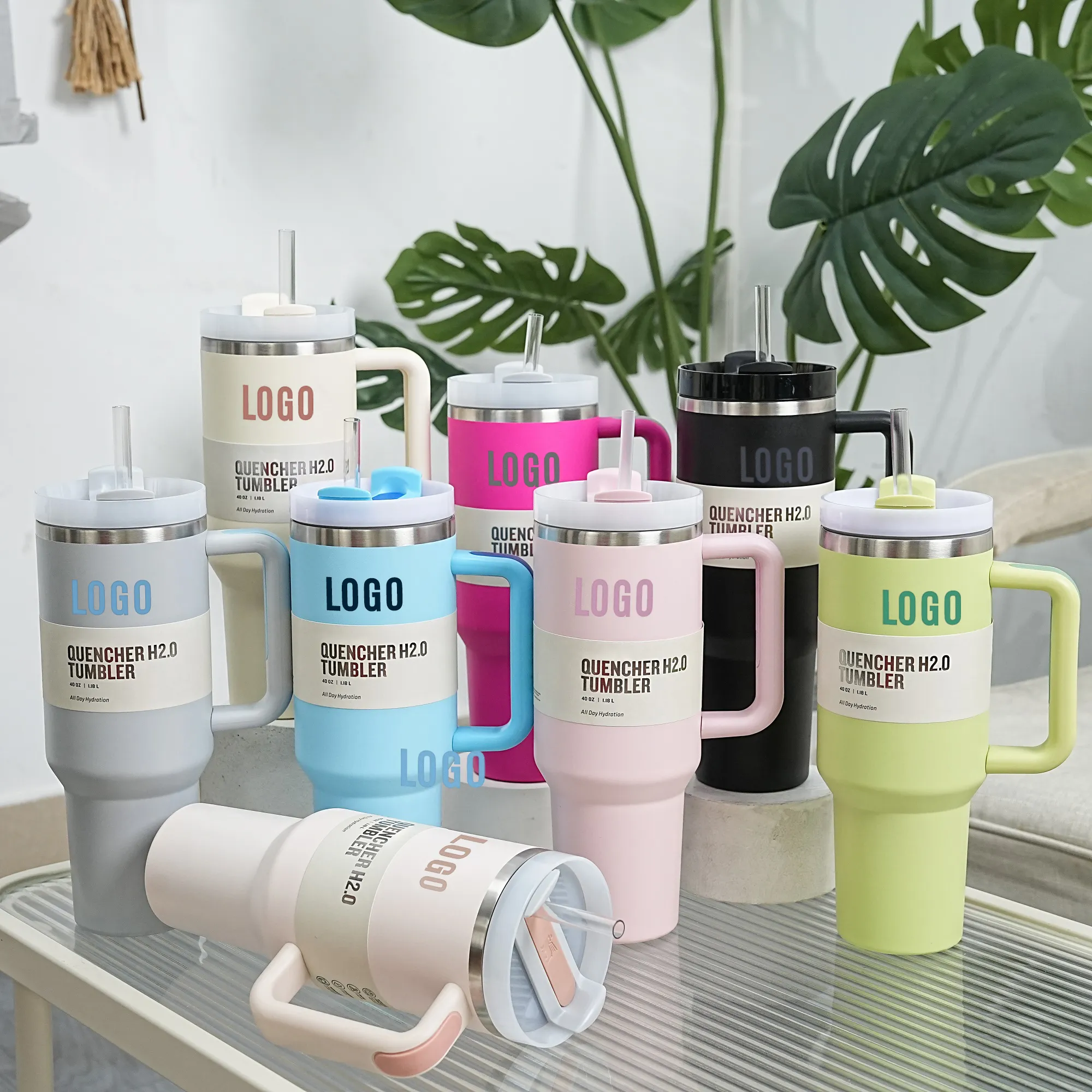 40oz Pink Tumblers Cup med handtag isolerat rostfritt stål tumlare lock halmbilar röer kaffetumbler termos koppar redo att skicka vattenflaskor 1: 1 samma