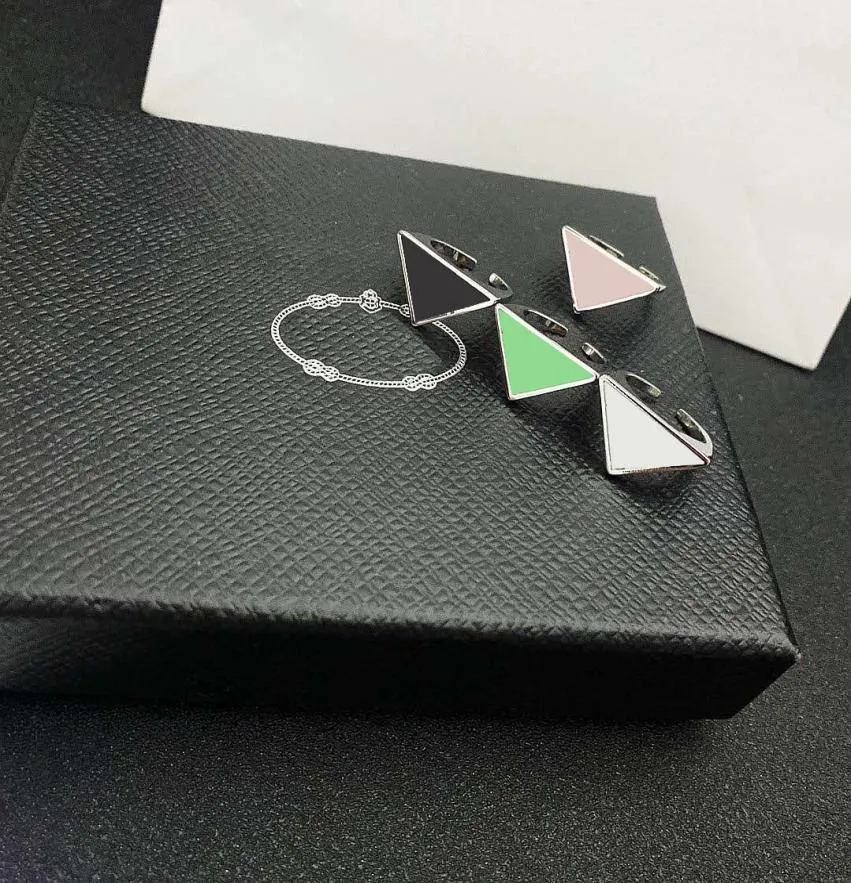 Designer High quality ring brass rings mens womens black popular INS classic inverted triangle finger ring couple with box2734529