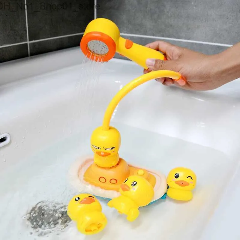 Jouets de bain Jouets de bain bébé jeu d'eau bateau pirate canard modèle robinet douche pulvérisation électrique pour enfants natation salle de bain enfants cadeaux Q231212