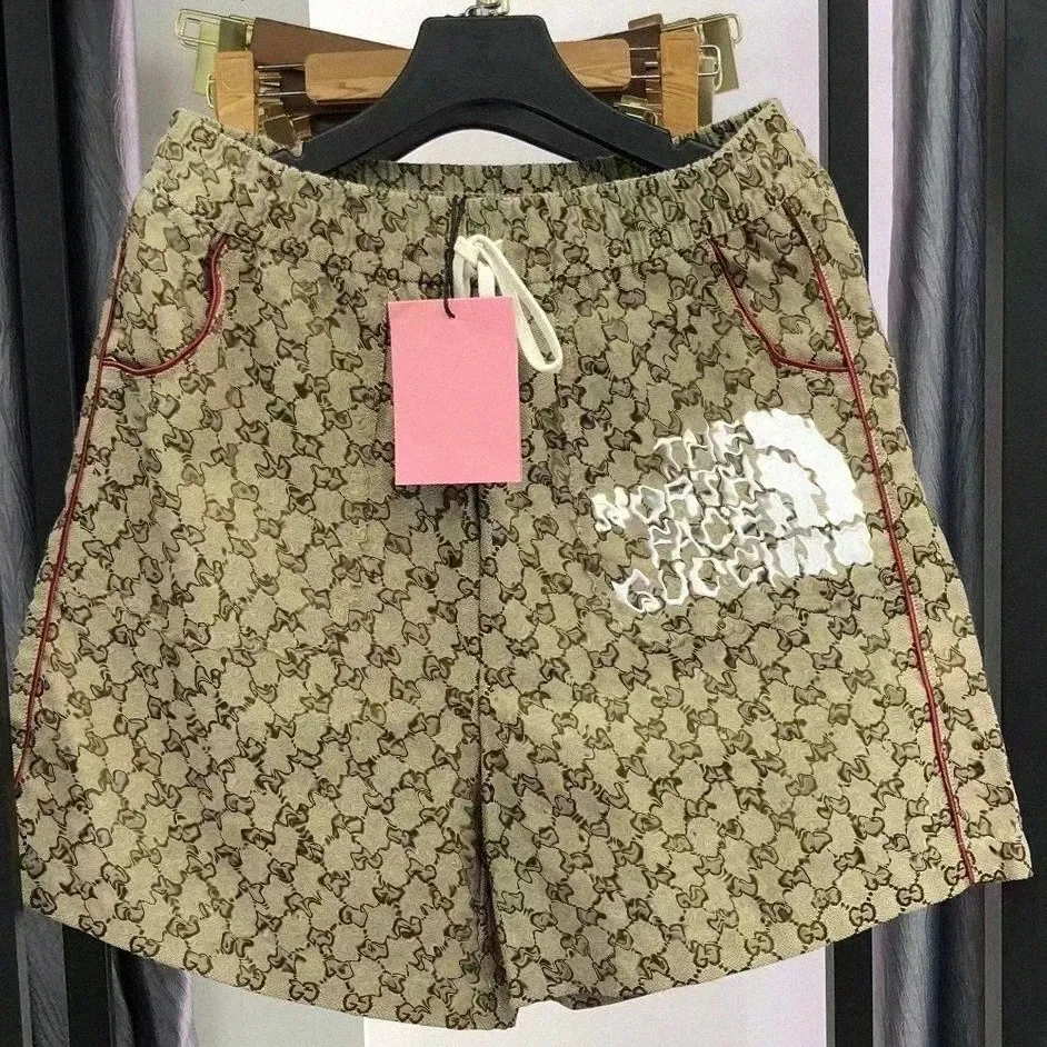 Summer Luxury Mens plus size shorts designer letra clássica impressão calça curta praia