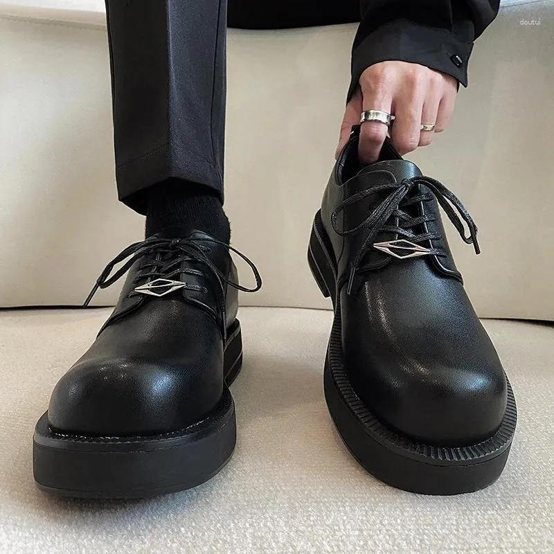Robe chaussures décontracté bout rond Derby hommes en cuir véritable formel mâle Streetwear mode à lacets plate-forme Oxfords fête