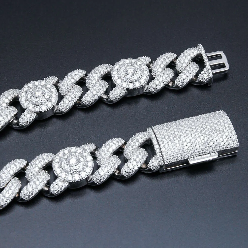 Estilos de moda Bonito colar de jóias personalizadas 925 Silver Wholesale VVS Moissanite Cuban Link Chain