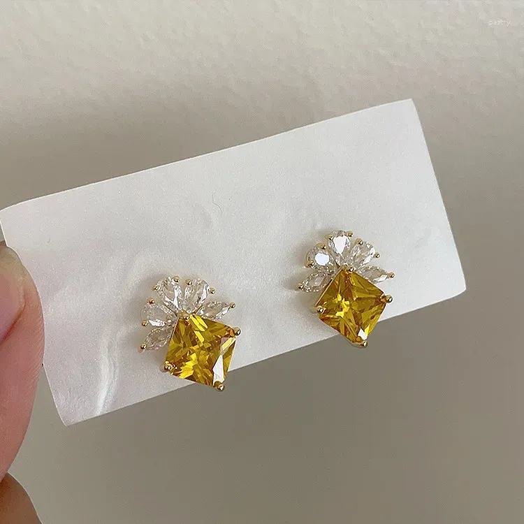 TIOWIOS – boucles d'oreilles pendantes en Zircon, Design de luxe léger, géométrie irrégulière coréenne, Simple, rétro, mode, bijoux cadeau pour femmes, 2023