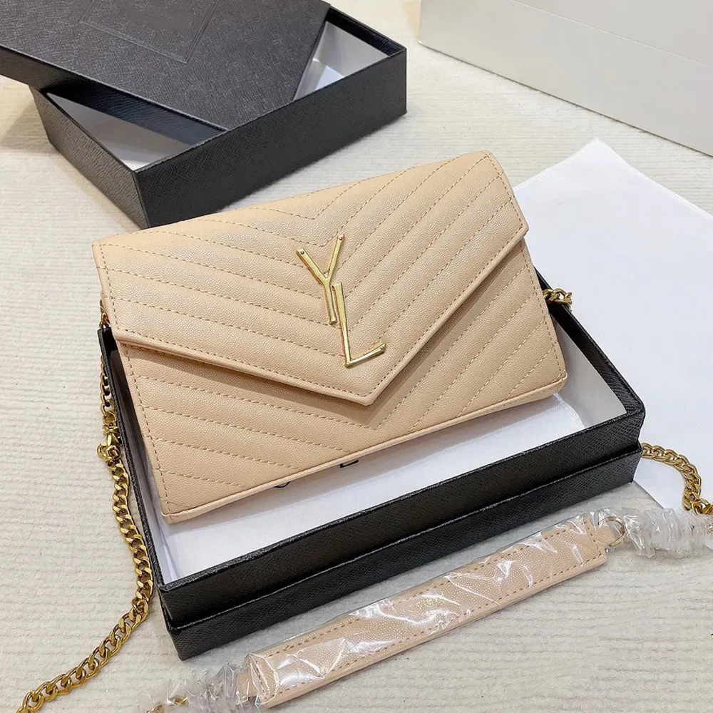 高品質のCassandre Matelasse Wallets Luxury Women Wallet Mini Mini Crossbody Designer Bag Woman Handbag Shourdled Bags Designers Envelope Handbag Bags99